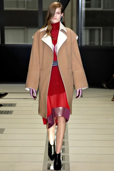 Look 2